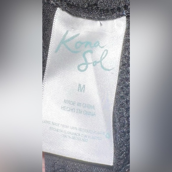 Kona Sol Black and Cream One Piece Swimsuit - Picture 3 of 3